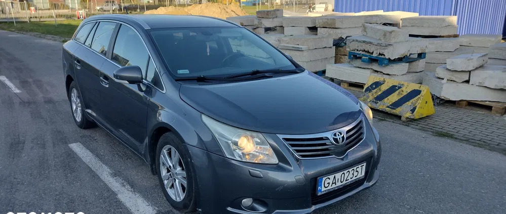 samochody osobowe Toyota Avensis cena 18991 przebieg: 296000, rok produkcji 2009 z Gdynia